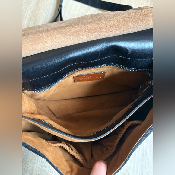 Patricia Nash London Leather Saddle Bag | Heritage Collection | Suede Interior - Picture 10 of 16